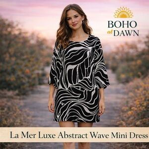 Size M • La Mer Luxe Black & White Abstract Wave Top/Mini Dress Fit